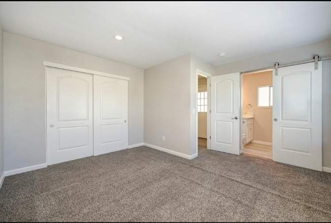Tami Smith's room