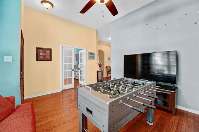 Bob's room