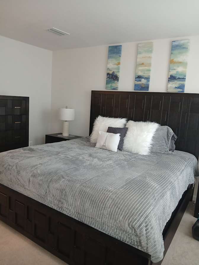 Ramdon's room
