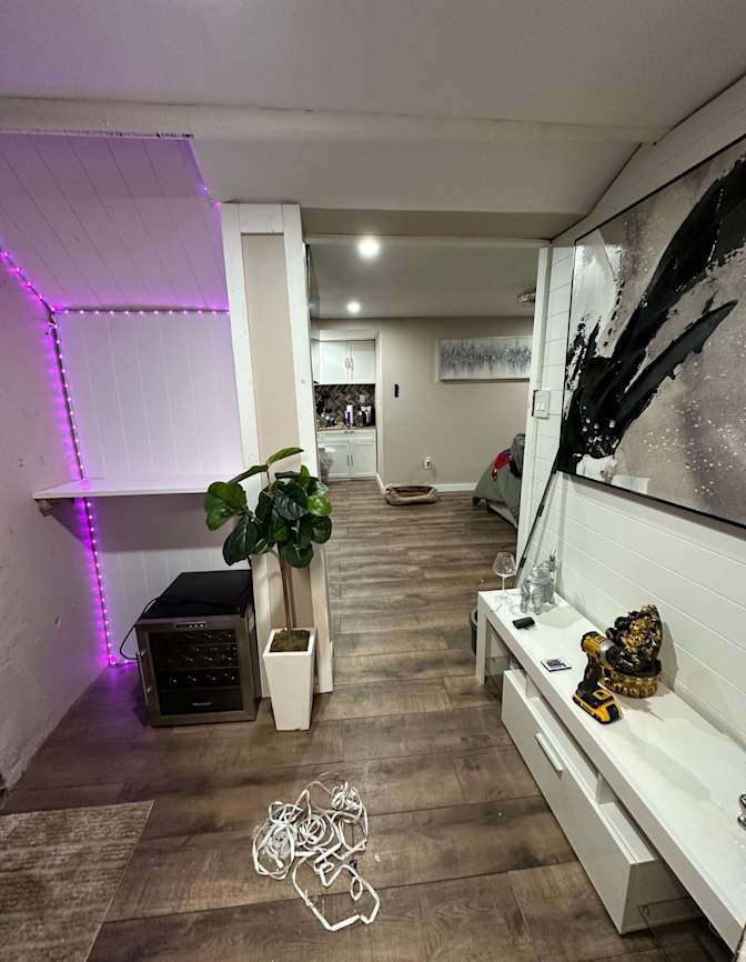 Scarlett's room