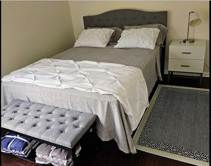 Flint's room