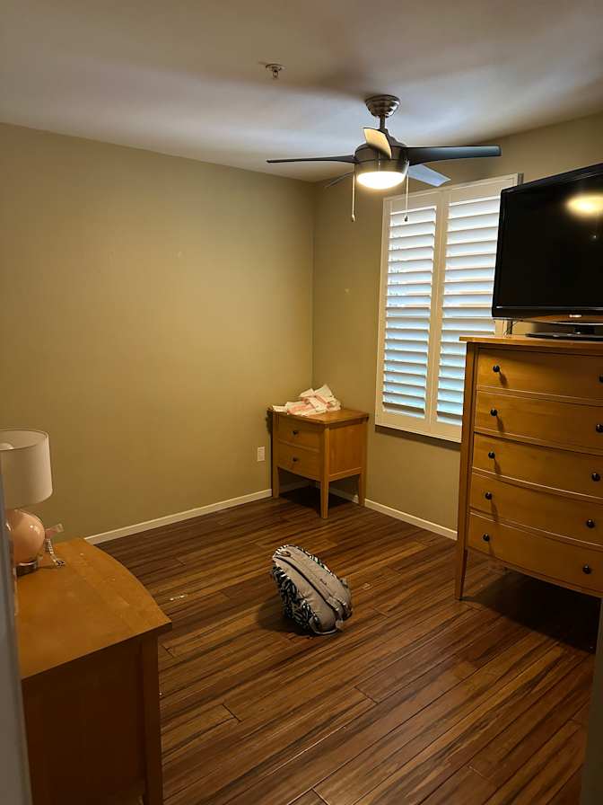 Elle's room