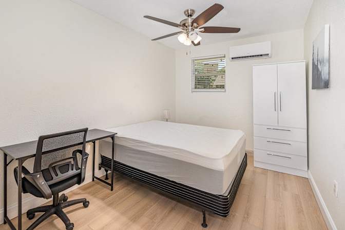 PadSplit's room