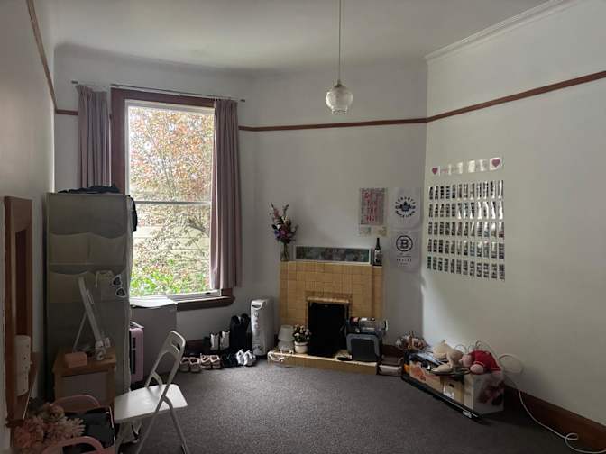 Kate's room