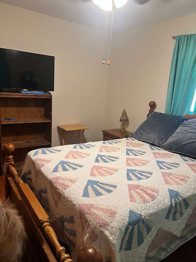 Donna's room