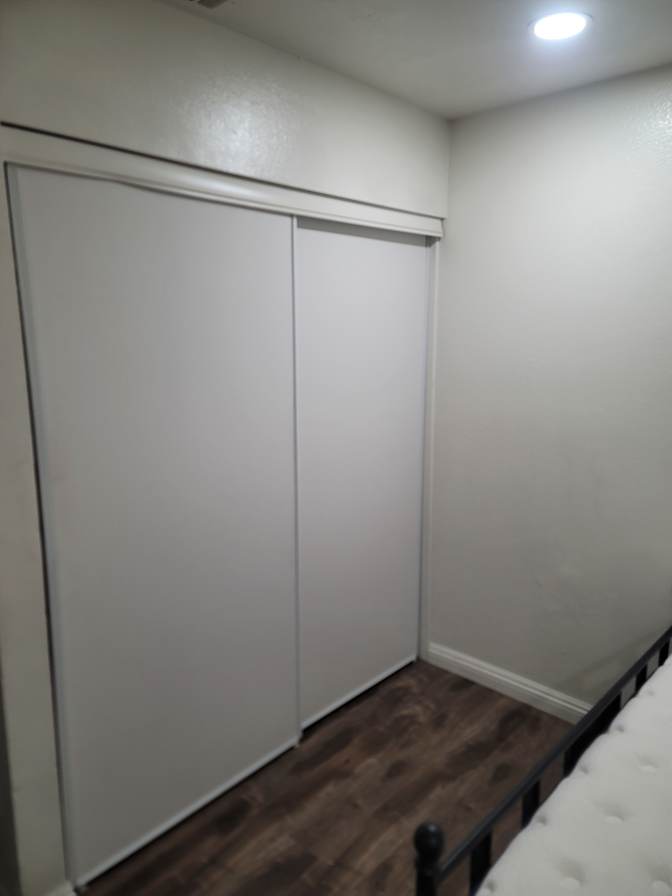 Veasna's room