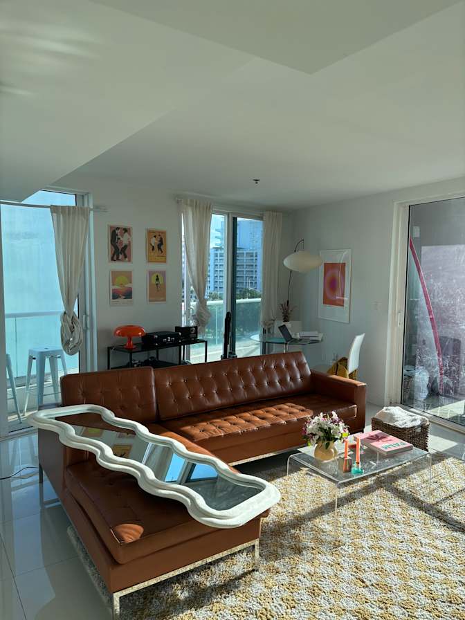 Arielle Elyse Spring's room