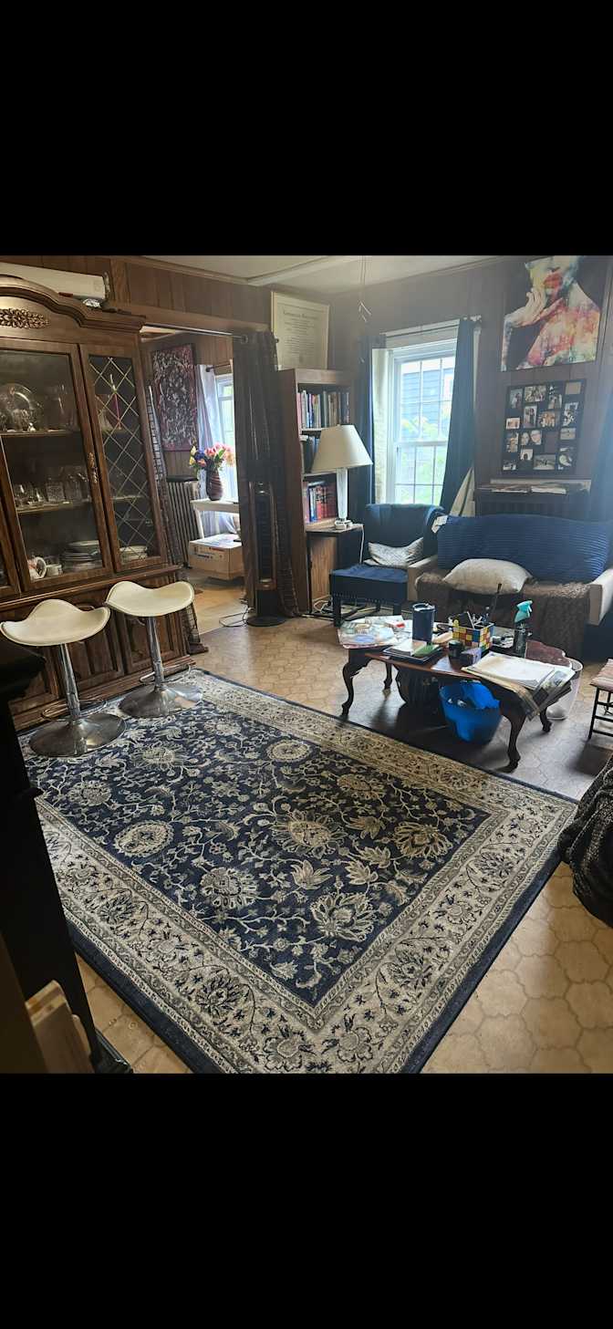 Len's room