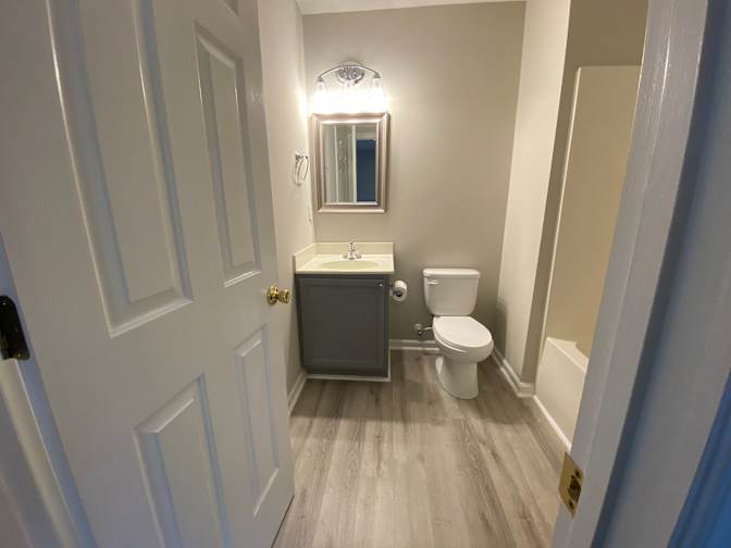 Alcove Rooms's room
