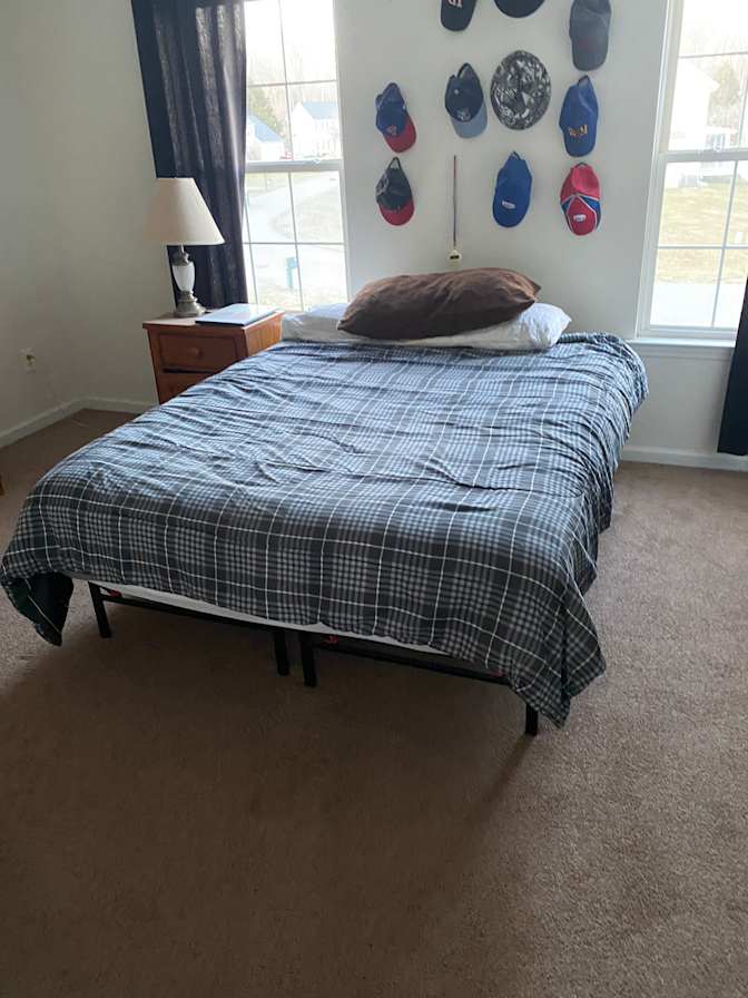 Ron's room