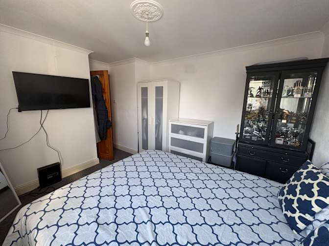 Leigh-Ann Doggett's room