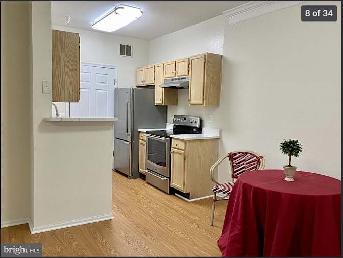 RishiV's room