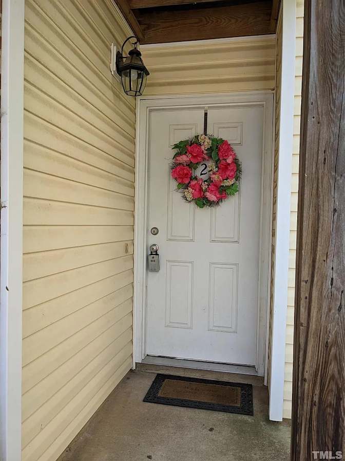 Alcove Rooms's room