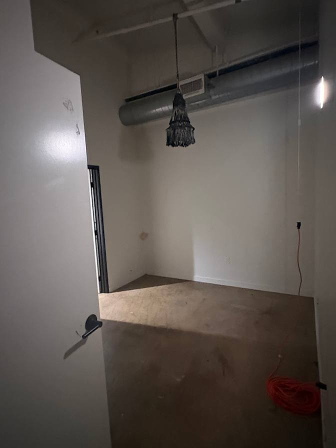 warner's room