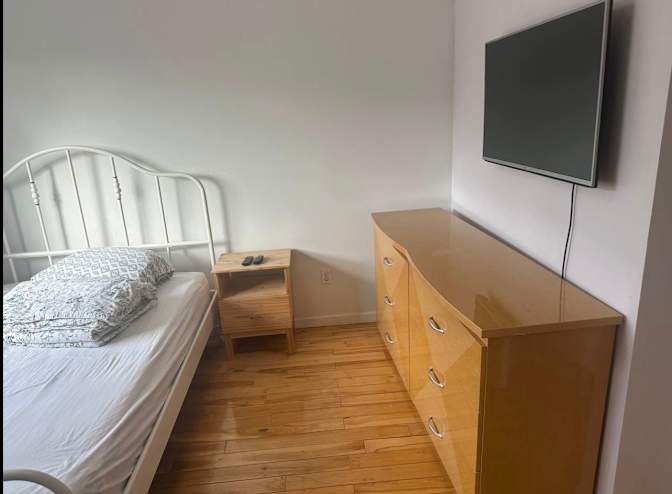 See's room