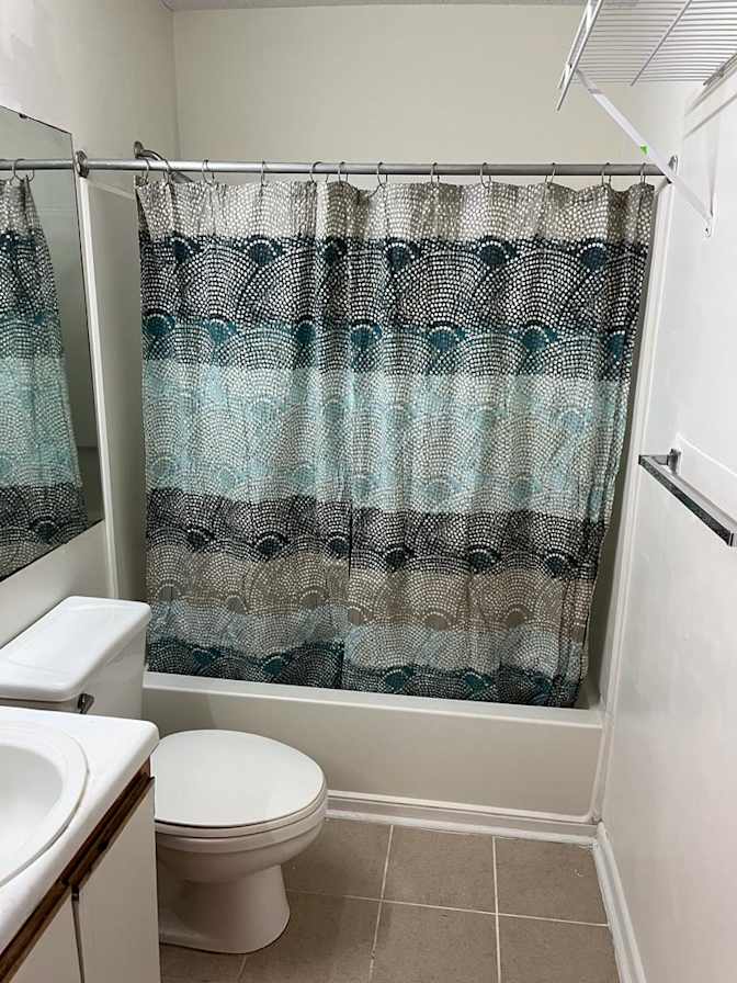 Alcove Rooms's room
