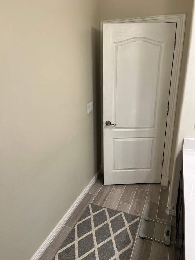 Aleron's room