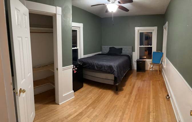 Karolyne's room
