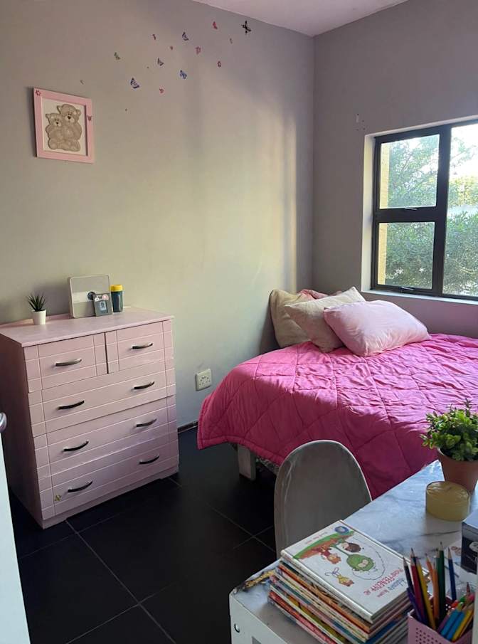 Diony's room