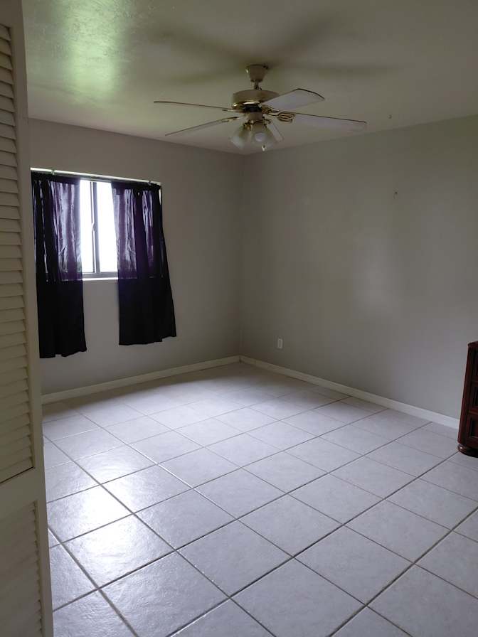 Kelly's room