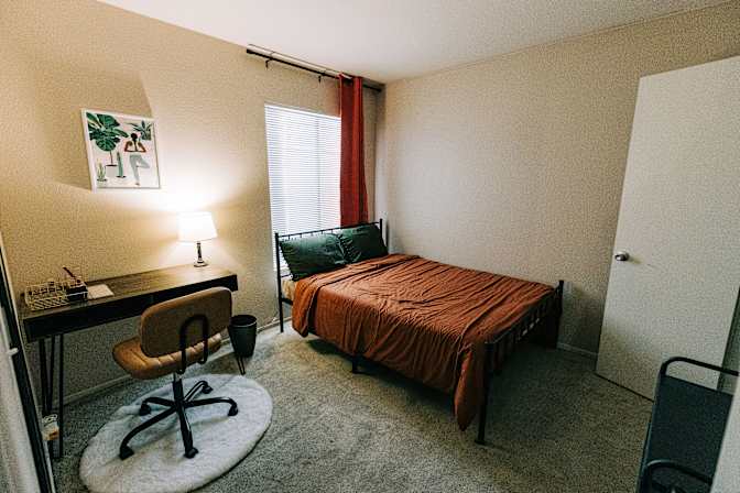 Layla's room