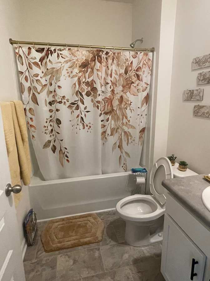 Kelly's room