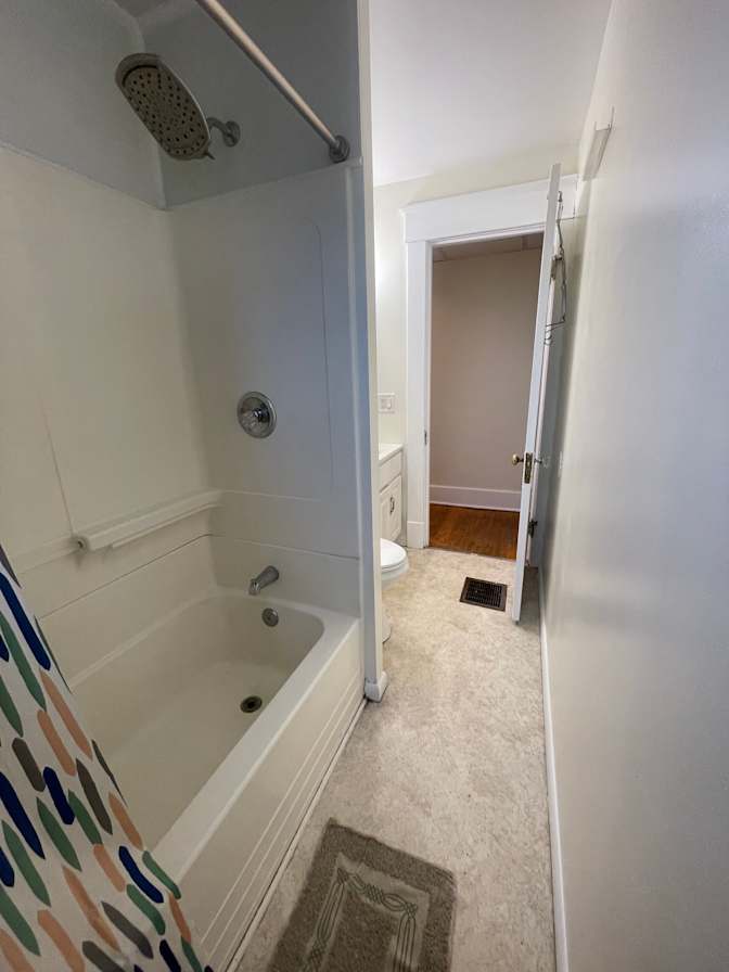 Lotus Consulting and Management LLC's room