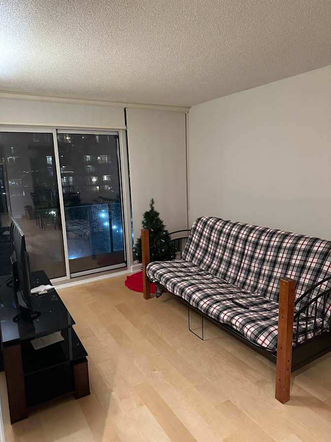 Imran's room