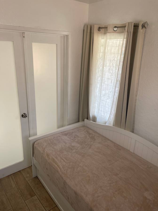 Amalia Rosas's room