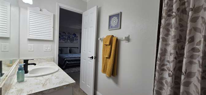 Neche's room