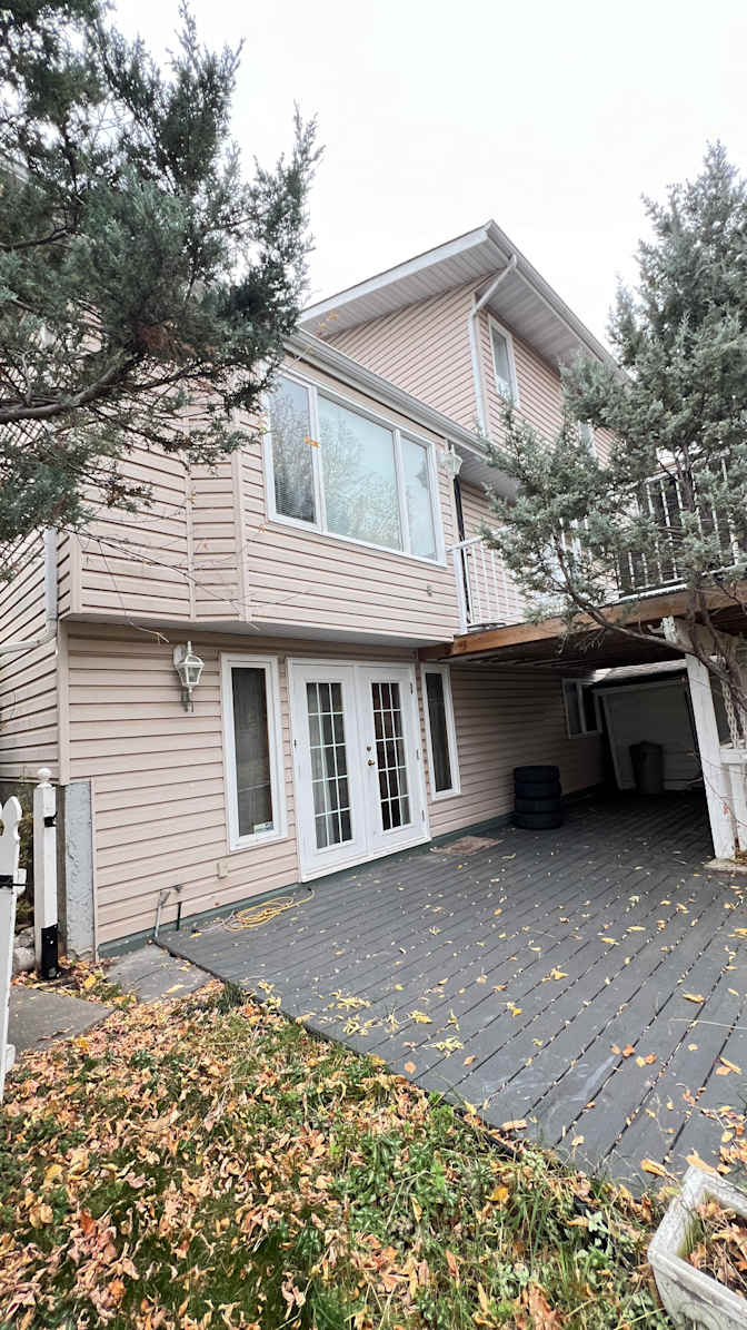 Meng Qiong Huang's room