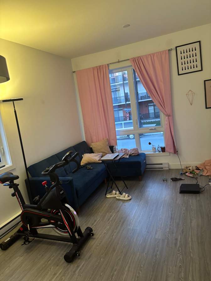 Yoana's room