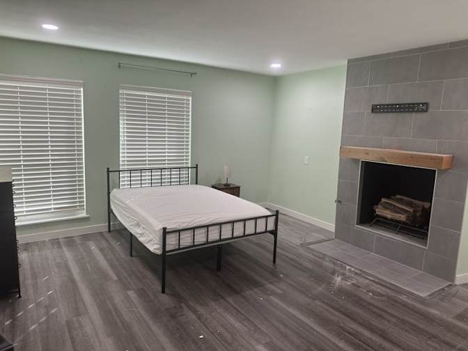 Valentina's room
