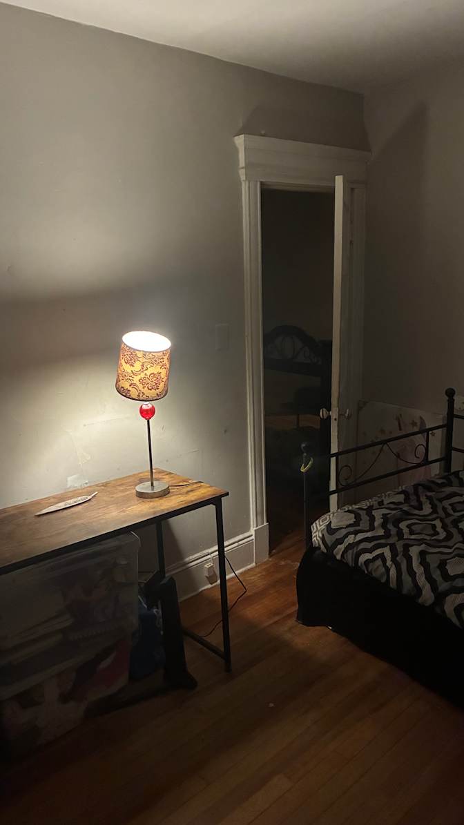 Rey's room