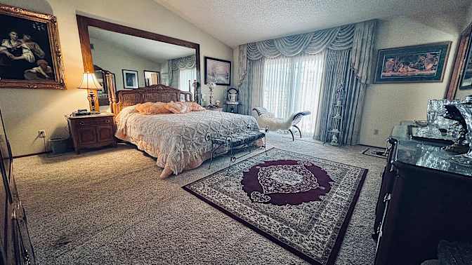 Estelle's room