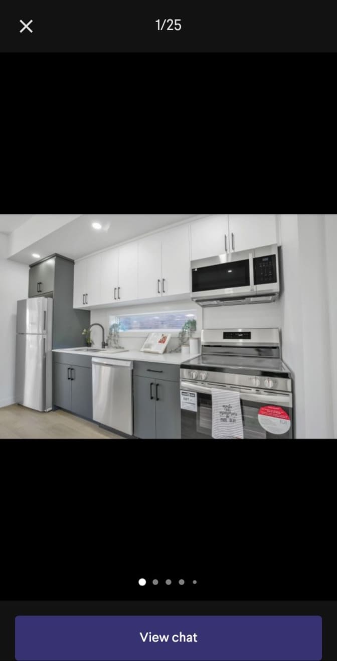 Jun's room