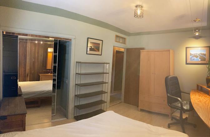 Robert's room