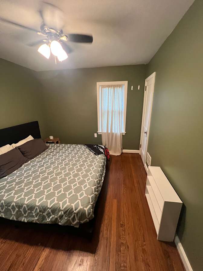 Steven's room