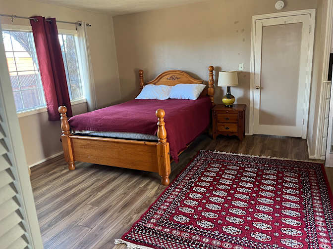 Courtenay's room
