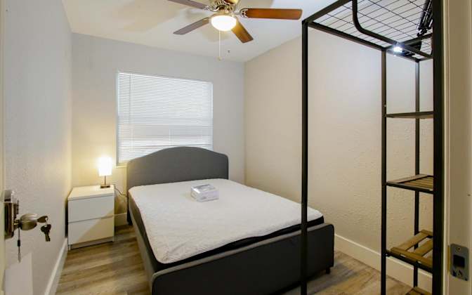 PadSplit's room