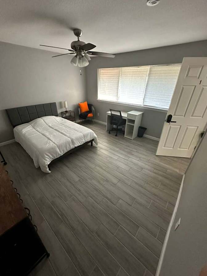 Valentina's room