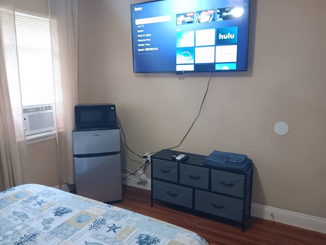 Erik's room