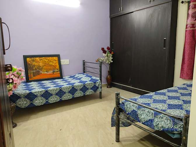 Shakira's room