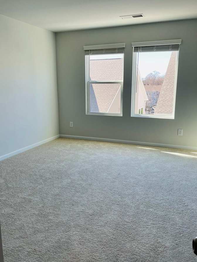 Alcove Rooms's room