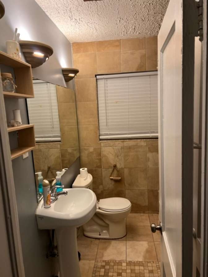 Yates Properties's room