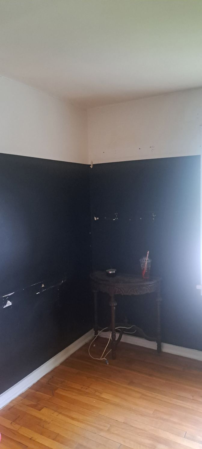 Suzanne Marquis's room