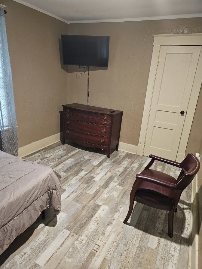 Daryl's room