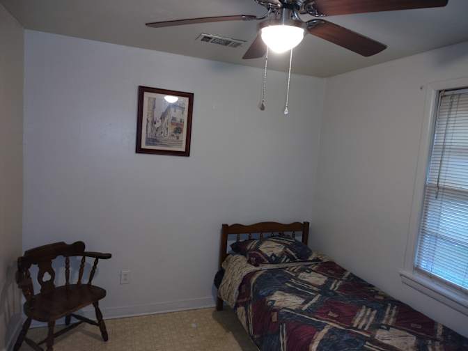 Darrell Shinault's room