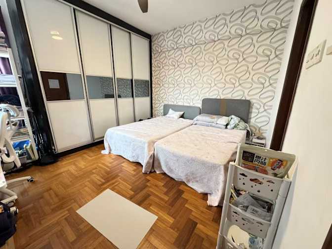 Doris's room