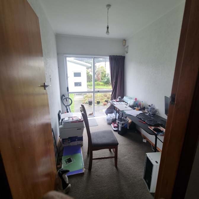 Dominique's room